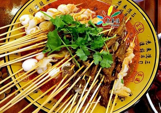 冷锅串串经营方法,串串火锅生意火爆