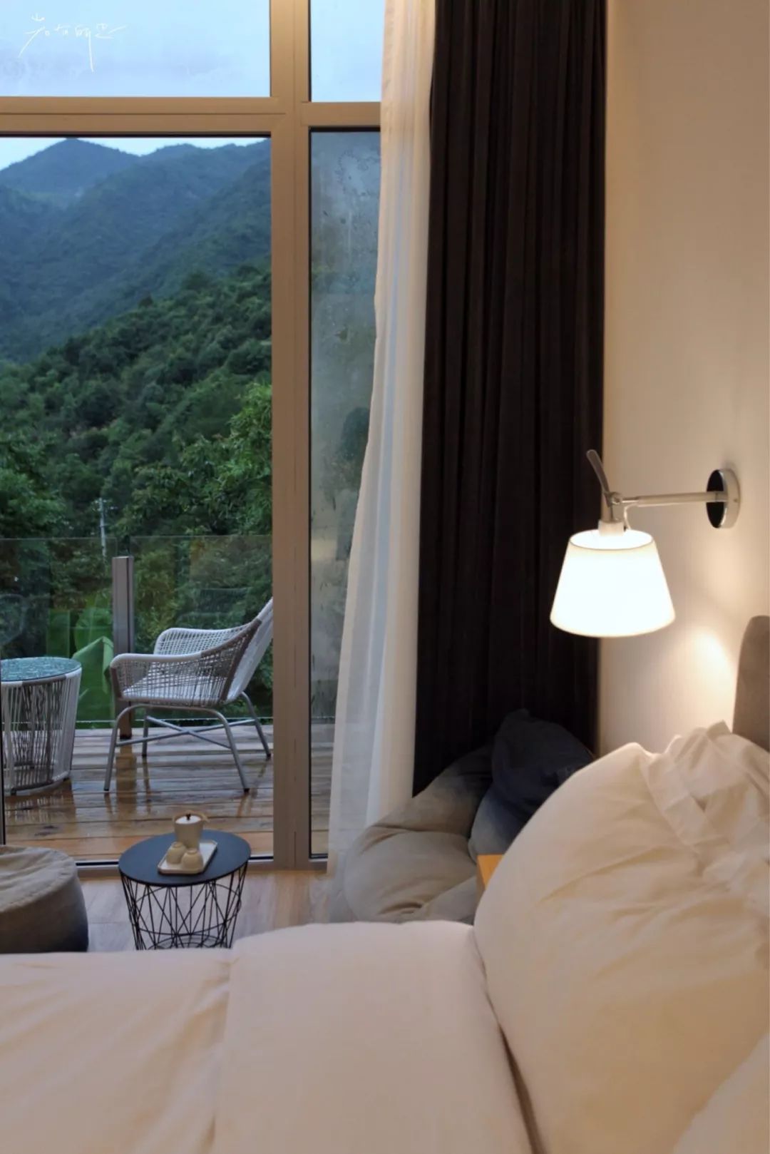 杭州城外一小时，觅一处隐于山中的静谧之地，带上TA发呆去！