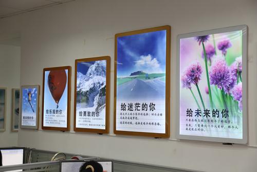 璁告槍鐏鍒朵綔鍘傚,钀藉湴瓒呰杽鐏涓撶敤led鐏