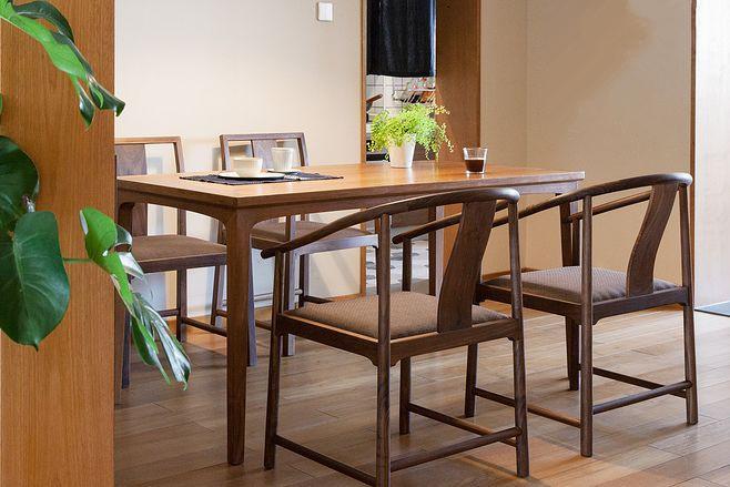 永不过时的中式餐桌,简约中式餐桌