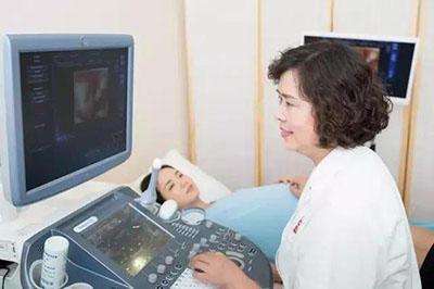 新手妈妈和妈妈的区别,新手妈妈是怎么区分双胞胎的