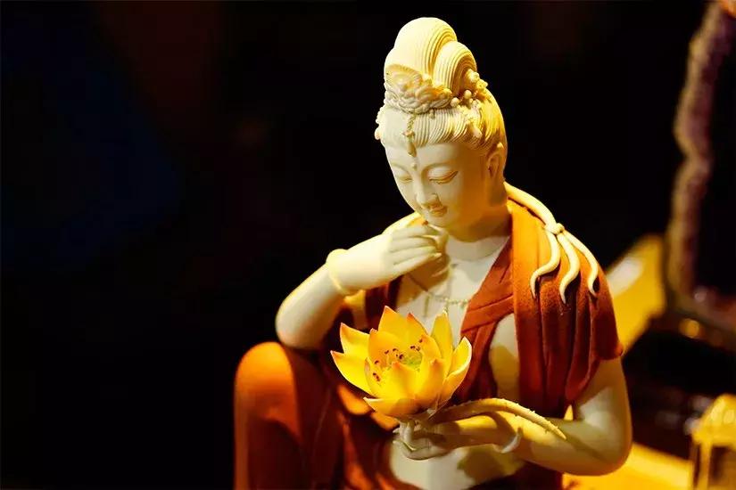 去寺庙怎样正确烧香拜佛,烧香拜佛有讲究谨记佛前十不求