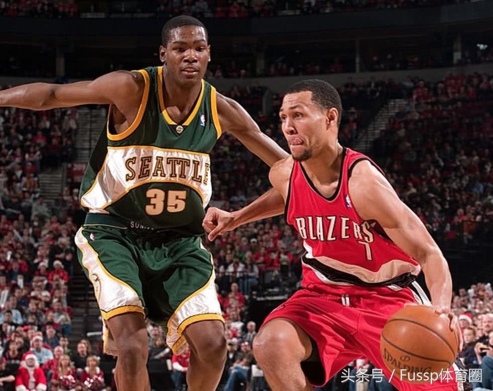 圣诞大战球衣：2015年最经典短袖球衣遭差评