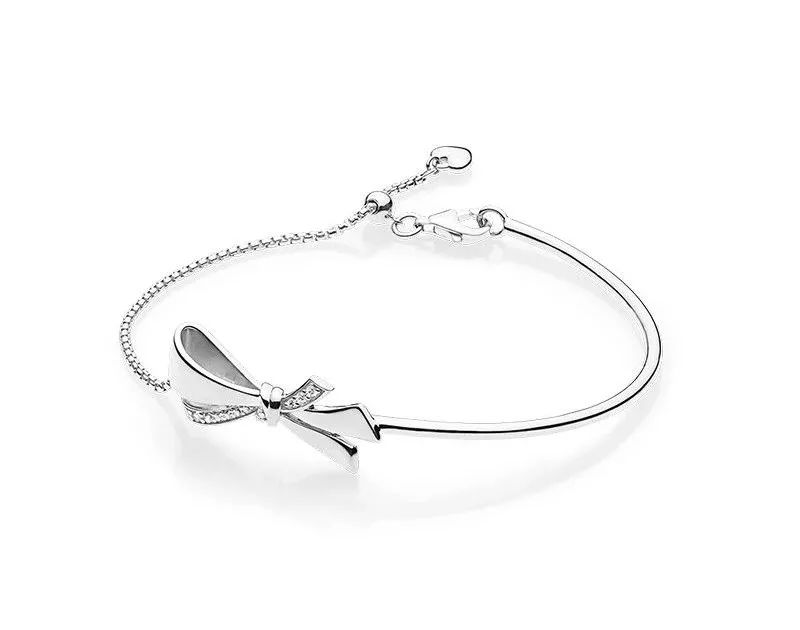 毛孔粗大黑头多脸爱出油小妙招,毛孔黑头夏天出油怎么护肤