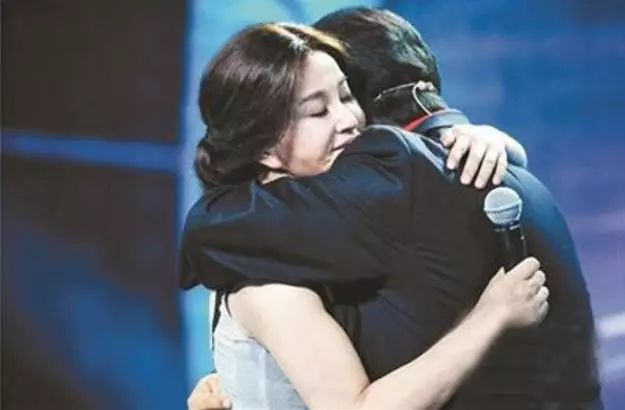 2毛5一张电影票卖出上亿票房，和姜文搞地下情，她当年是真的红啊