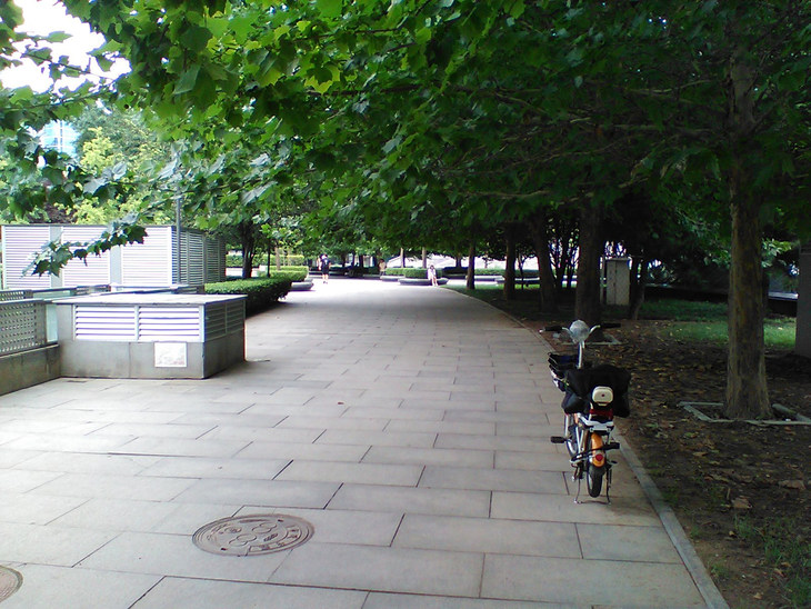 功能机诺基亚测评,全新诺基亚8210灵巧又聪明