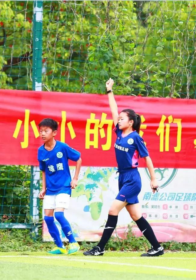 南京足球教学,校园足球布阵难题