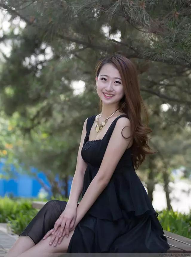 爱太深所以容易看到心碎,爱太深所以心痛