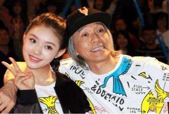 林允和星爷互动视频,林允拜见星爷视频