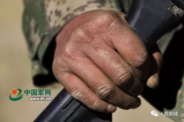 西藏军人真实照片,墨脱边防军人真实照片