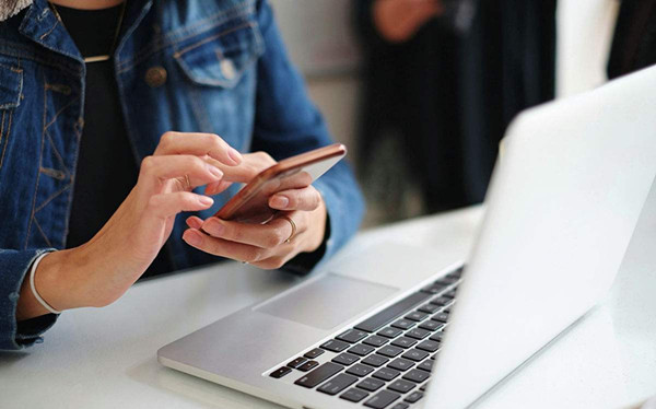 常见的免费*信群短发**软件有哪些