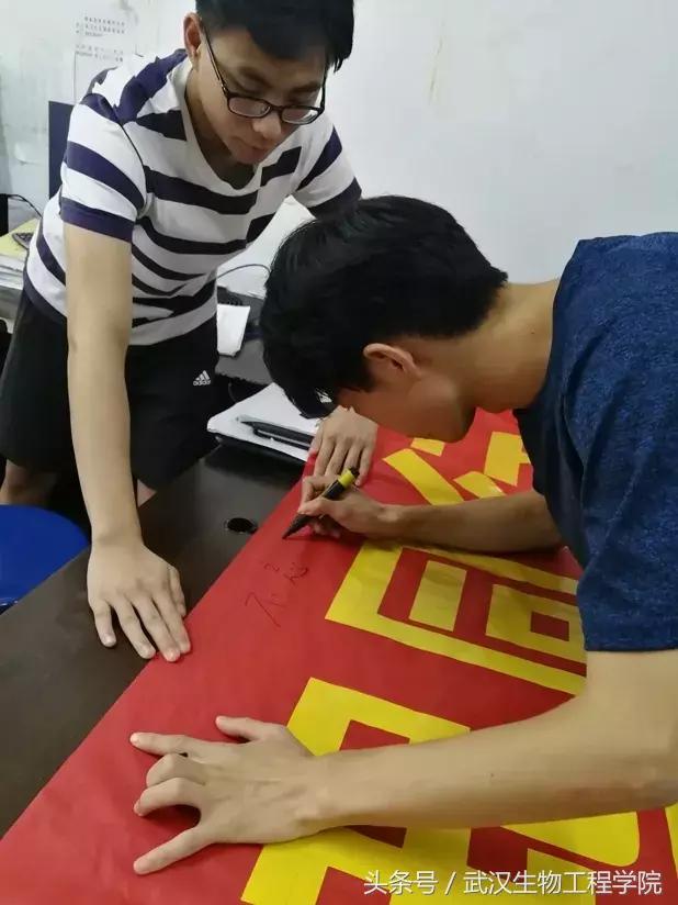 暑假实践｜忆生院情，一起同行药学院在粤回访优秀校友