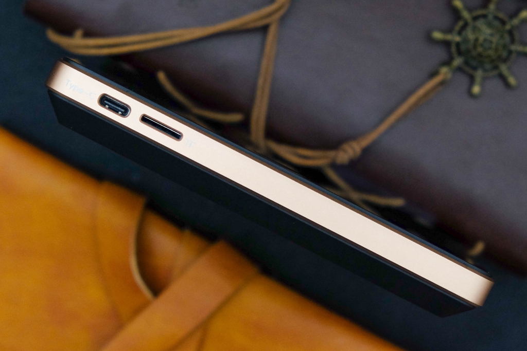 具备人脸识别和猫眼抓拍的智能锁,斑点猫s200和s200pro区别