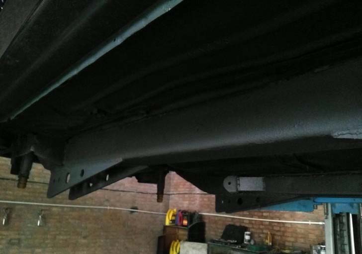 93年切诺基213小切越野大变身，重度爆改8寸升高石头派攀岩大脚怪