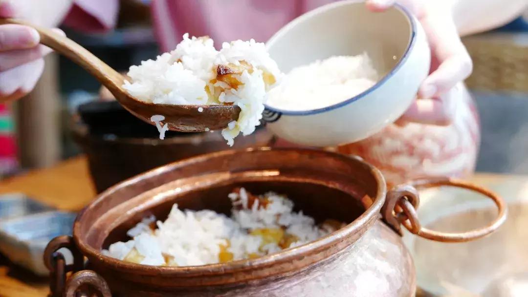 云南特点蒸汽石锅鱼开店成本,云南特点蒸汽石锅鱼全国探店视频