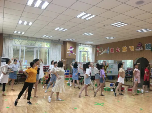 暑假“充电”不停歇，教师学习乐此不疲