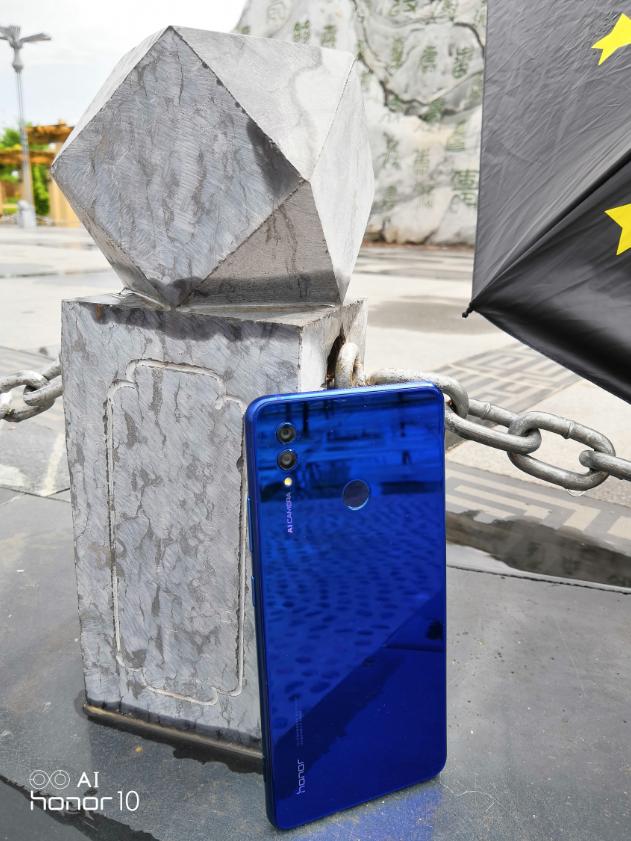 光荣note10屏幕真的很好吗,光荣note10玩游戏不能分屏