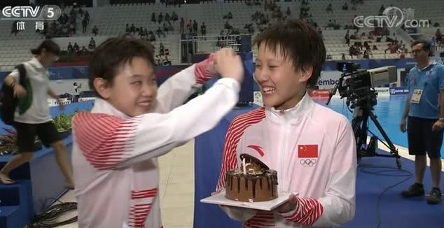奥运冠军14岁小将跳水夺冠视频,中国14岁跳水冠军跳水视频