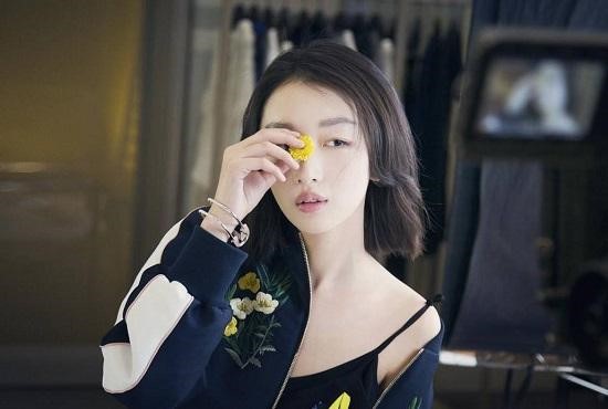 周冬雨背景到底有多大,周冬雨的背景到底有多强大