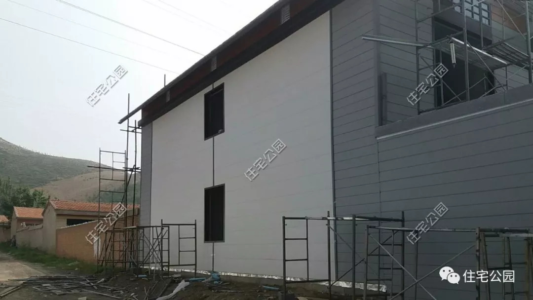 河北保定曲阳轻钢别墅,农村100平方10万元左右的轻钢别墅