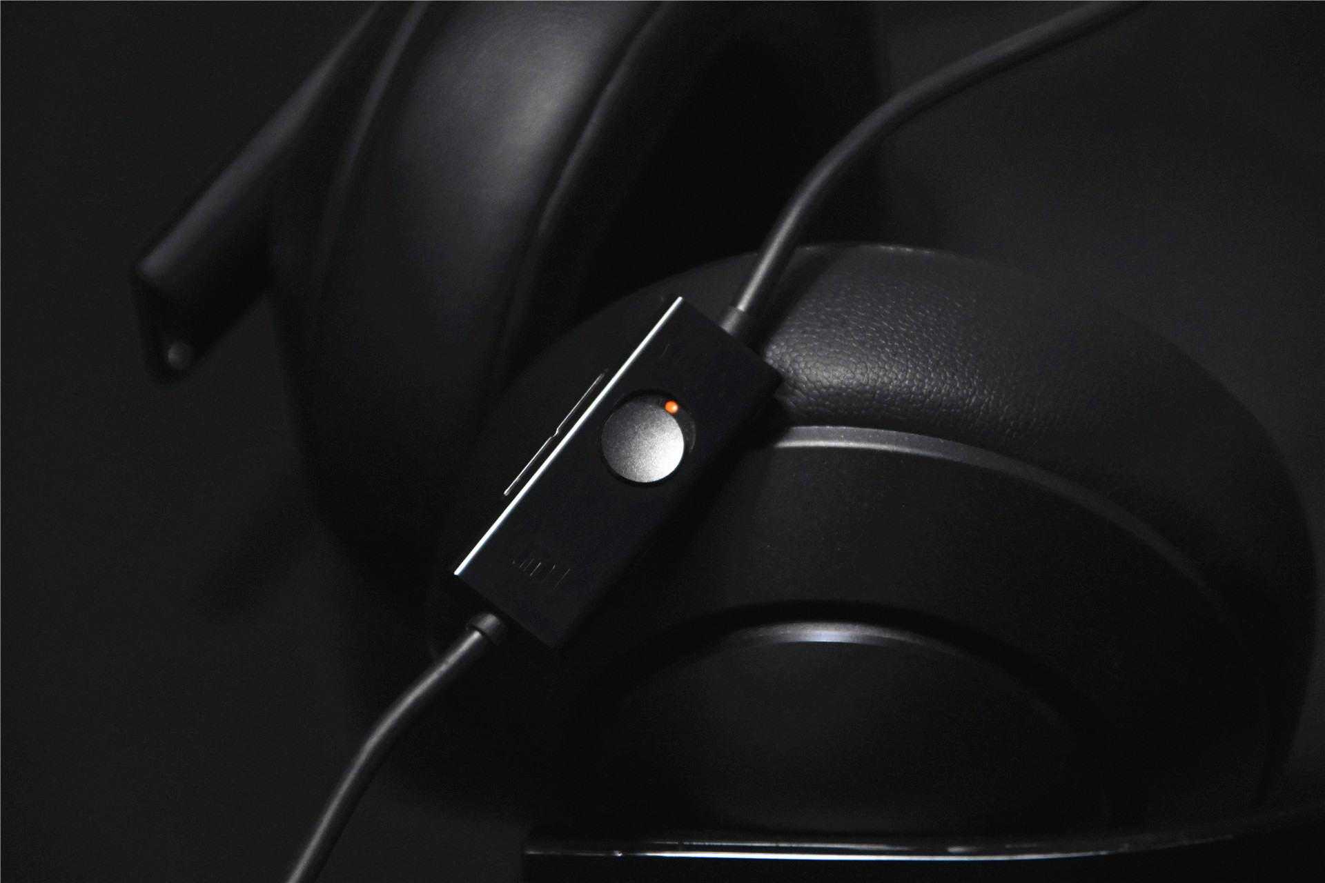 小米耳机推荐游戏头戴式,打吃鸡最好用的小米耳机