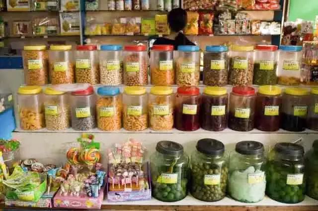 真羡慕，住系育才街的花都人，可以从街头食到街尾