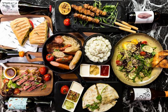 集会当然少不了的美食,聚餐少不了什么