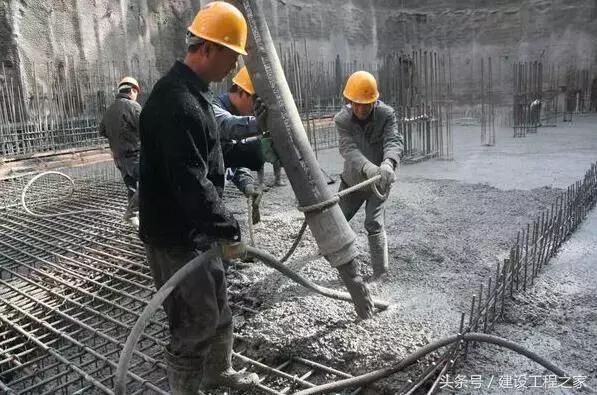 气温和混凝土表面温差太大怎么办,大体积混凝土上中下三个孔的温差