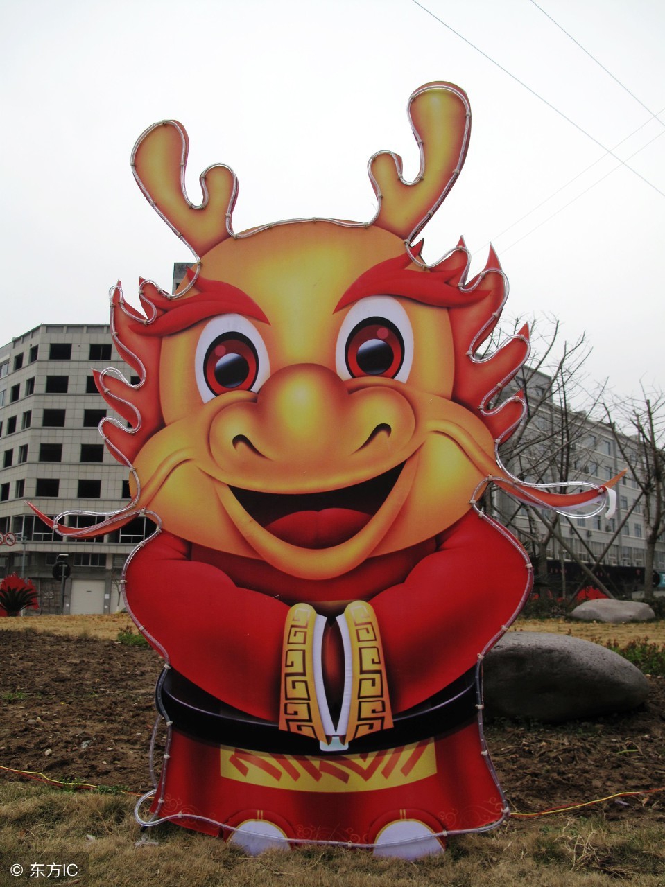 属蛇龙人2023年的运势及运程,属龙蛇人2023年全年运势及运程