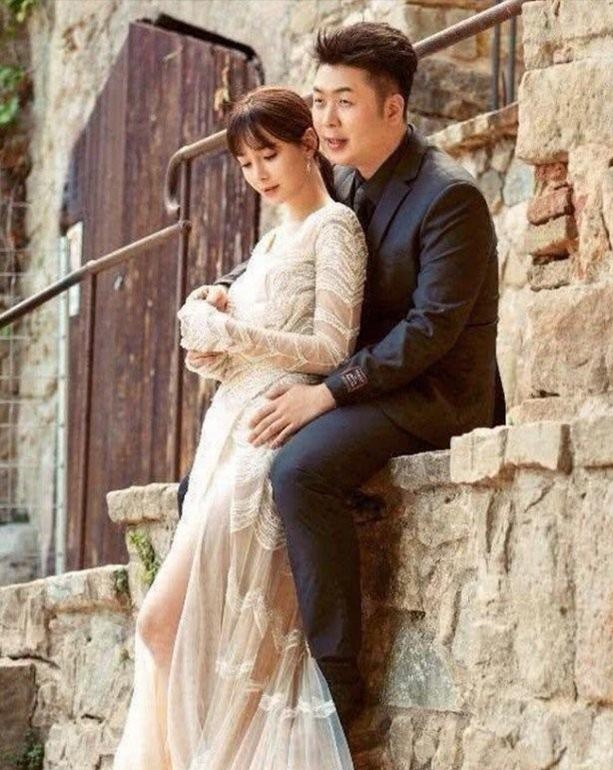 杜海涛沈梦辰合体亮相秀恩爱,杜海涛和沈梦辰合体出席活动