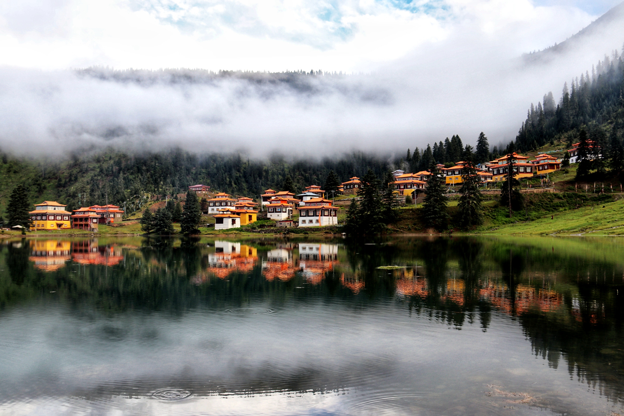 虔诚的心朝圣的路,虔诚的心信仰的力量