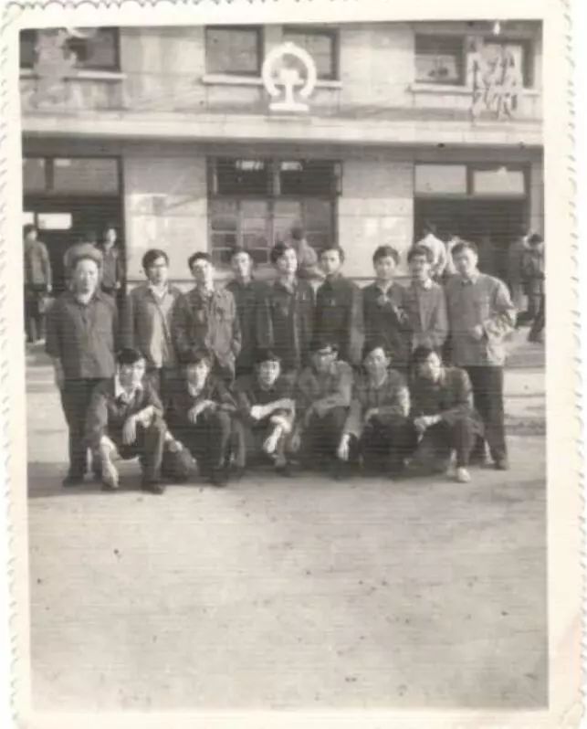 「合肥新闻频道」荐读：当年懵懂，终未辜负（作者：黄大明、朗读者：张乾）