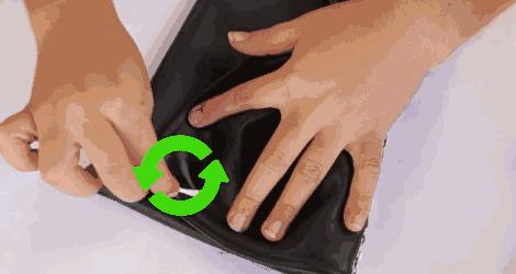 她拿这个擦一擦包包，立马变得和新的一样！