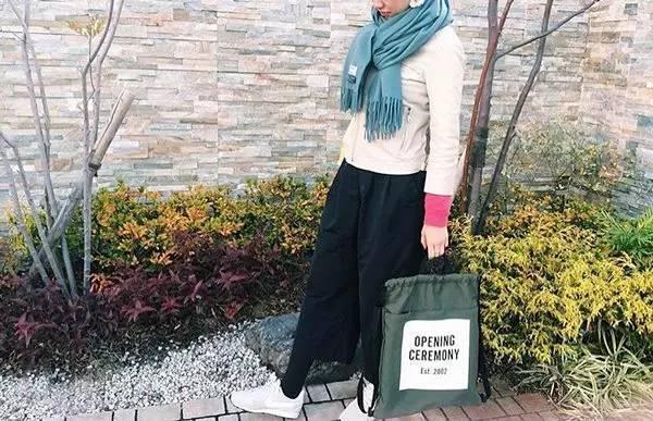 送人围巾要不要把标签去掉,围巾的标签要不要剪掉