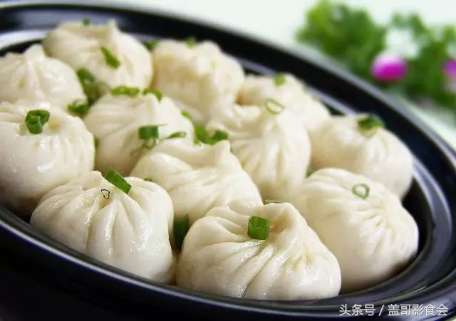 吃遍成都100家老字号美食,推荐几款不容错过的成都特点美食