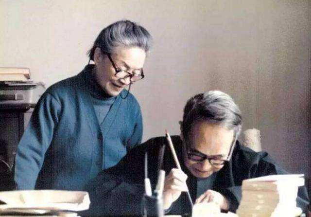 杨绛婚姻是相互鼓励不是相互消耗,杨绛关于婚姻的四问话