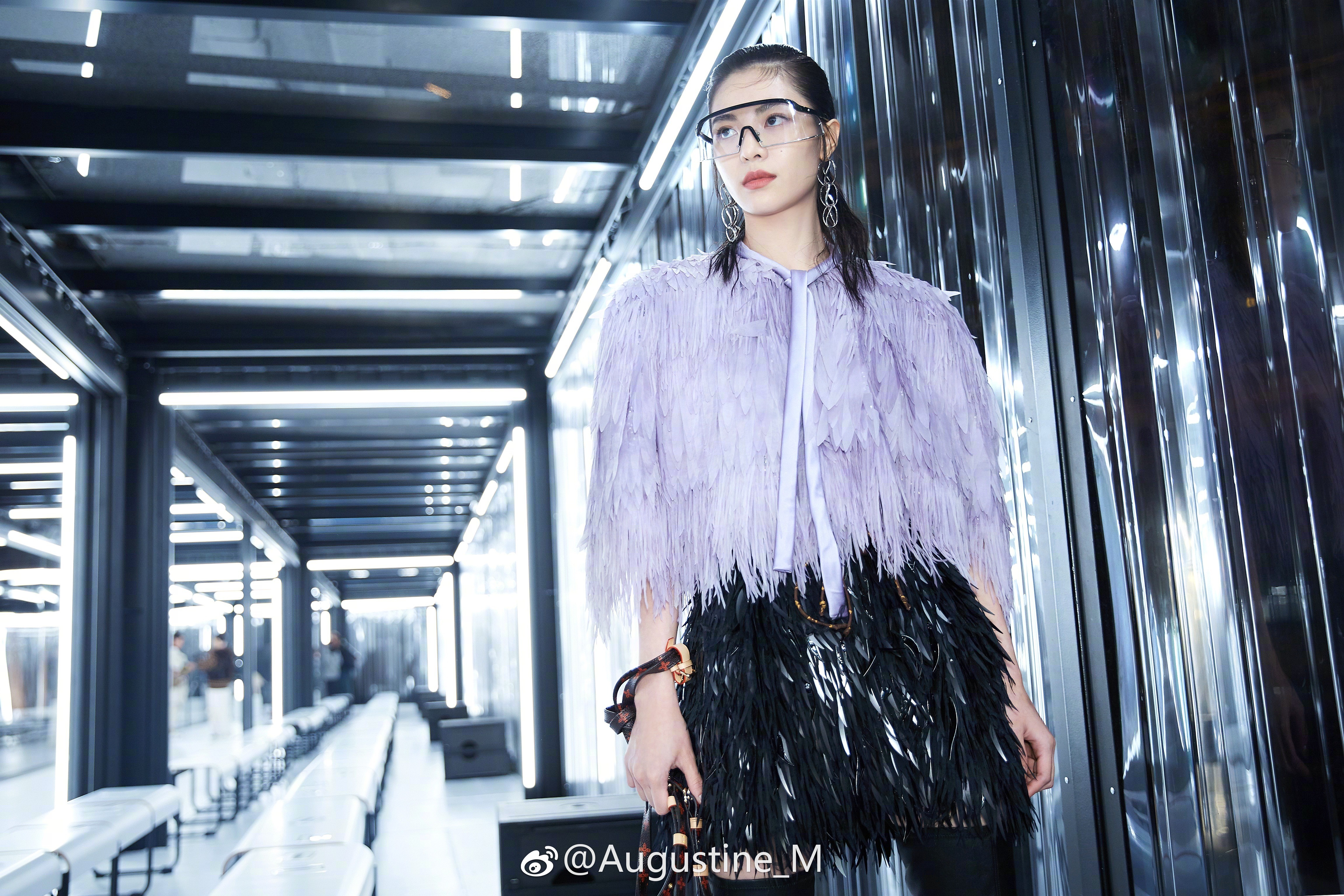 杨颖时尚芭莎封面写真,时尚芭莎晚会杨颖