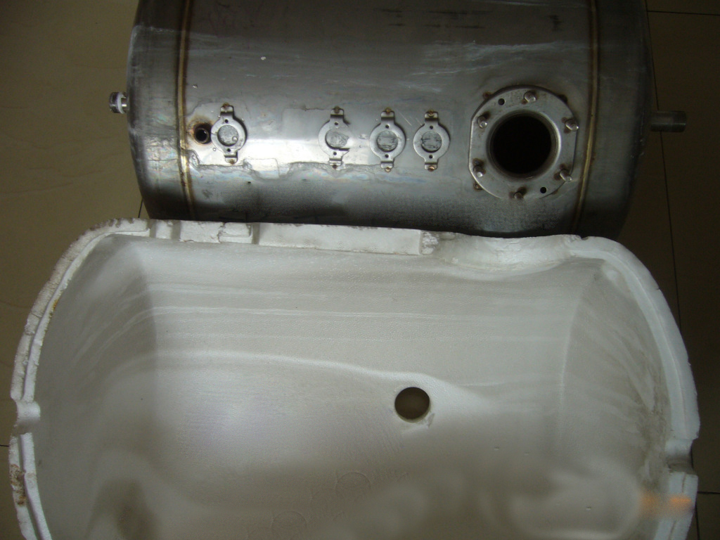 热水器内胆漏水还能用吗危险吗,热水器内胆漏水可以焊接吗