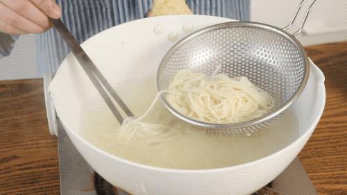 适合半夜吃的速食测评,健康且味道好的速食推荐