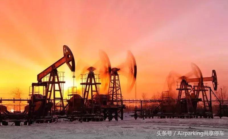 油价将下调加满一箱油能省多少,国内油价暴涨咋不减税
