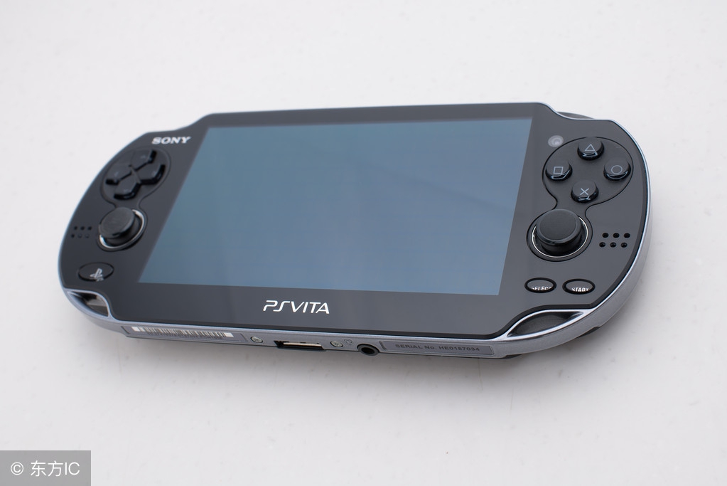 能玩psv和3ds的掌机,psv和3ds哪个中文多