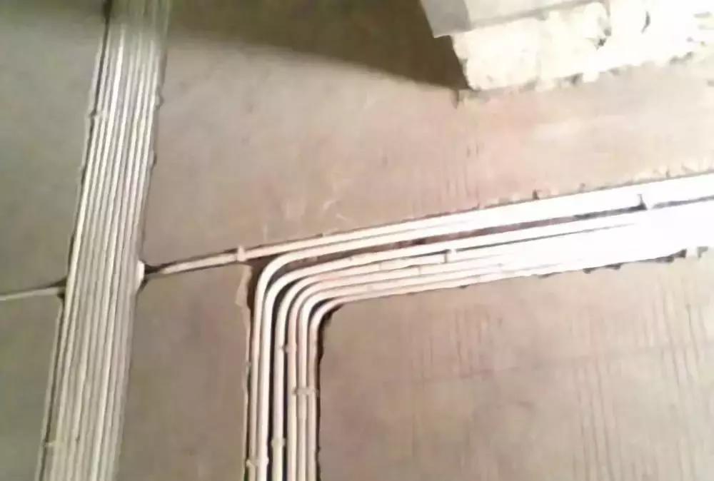 水电安装回路布置完整过程,农村房水电安装完整过程