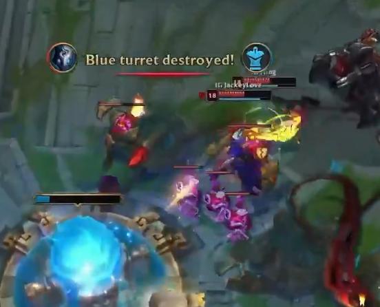 jackeylove霞闪现四杀各解说反应,jackeylove霞向前闪现队内语音