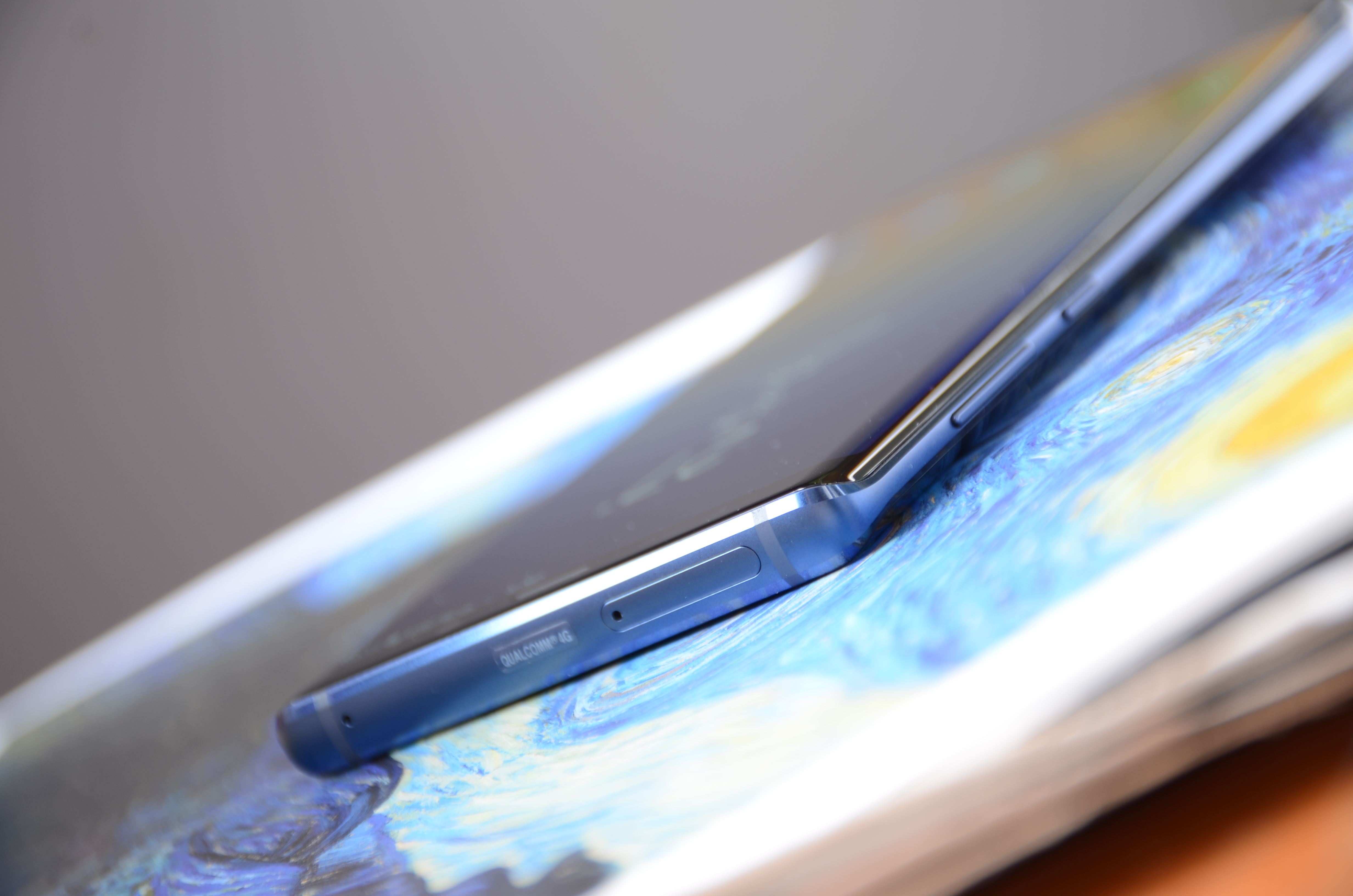 三星galaxynote9现在值得入手吗,三星galaxynote9官方介绍