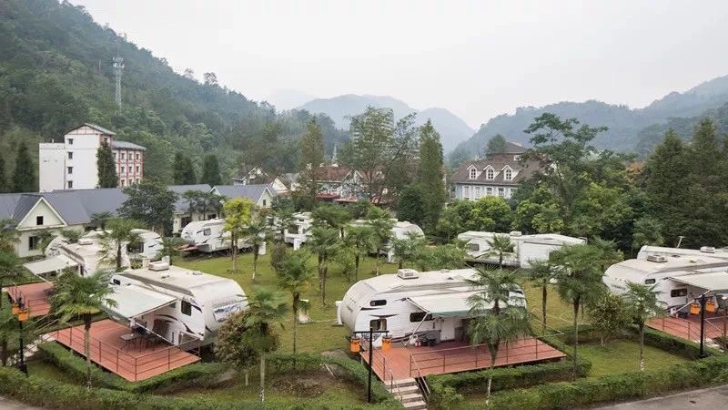 成都西岭雪山旅游攻略一日游一月,成都花水湾夏日旅游攻略