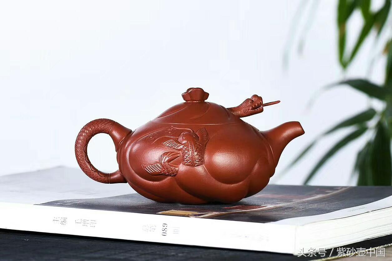 一把手工紫砂壶价格是多少,一把紫砂壶如何估值