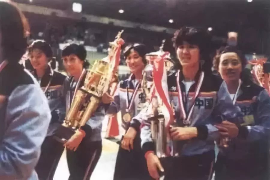 郎平霸气夺冠,郎平在夺冠中选人片段