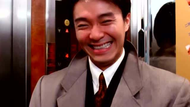 周星驰生活再苦也要笑着面对,周星驰笑着笑着就哭了表情包