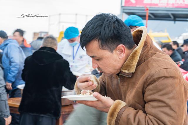 乌鲁木齐灯草沟滑雪,冰雪大世界滑雪体验