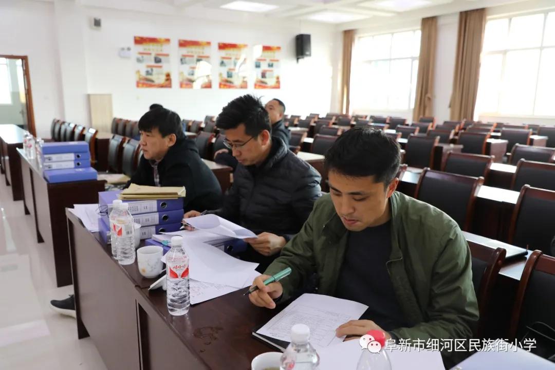 实验小学被评为全国足球特点学校,阜新民族街小学足球